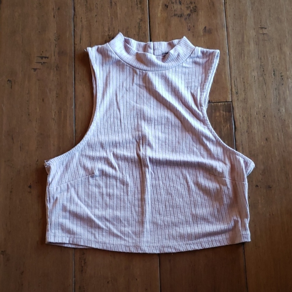 Lavender Sleeveless Crop Top